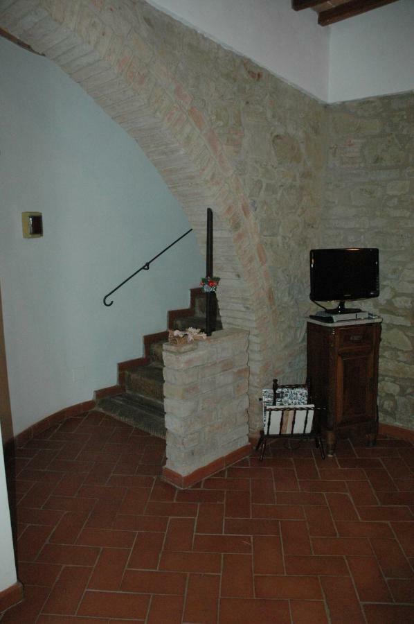 Agriturismo Podere Molino Peccioli Exteriör bild