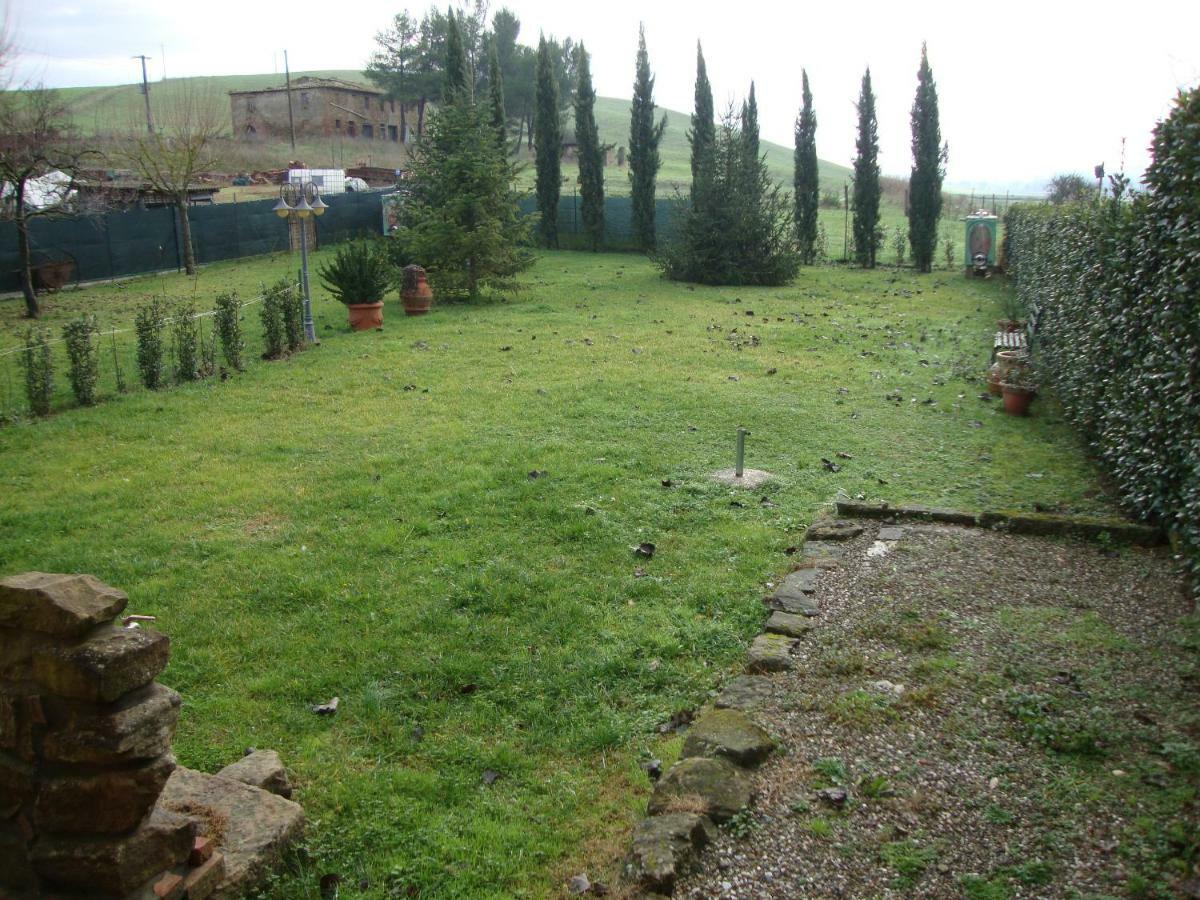Agriturismo Podere Molino Peccioli Exteriör bild
