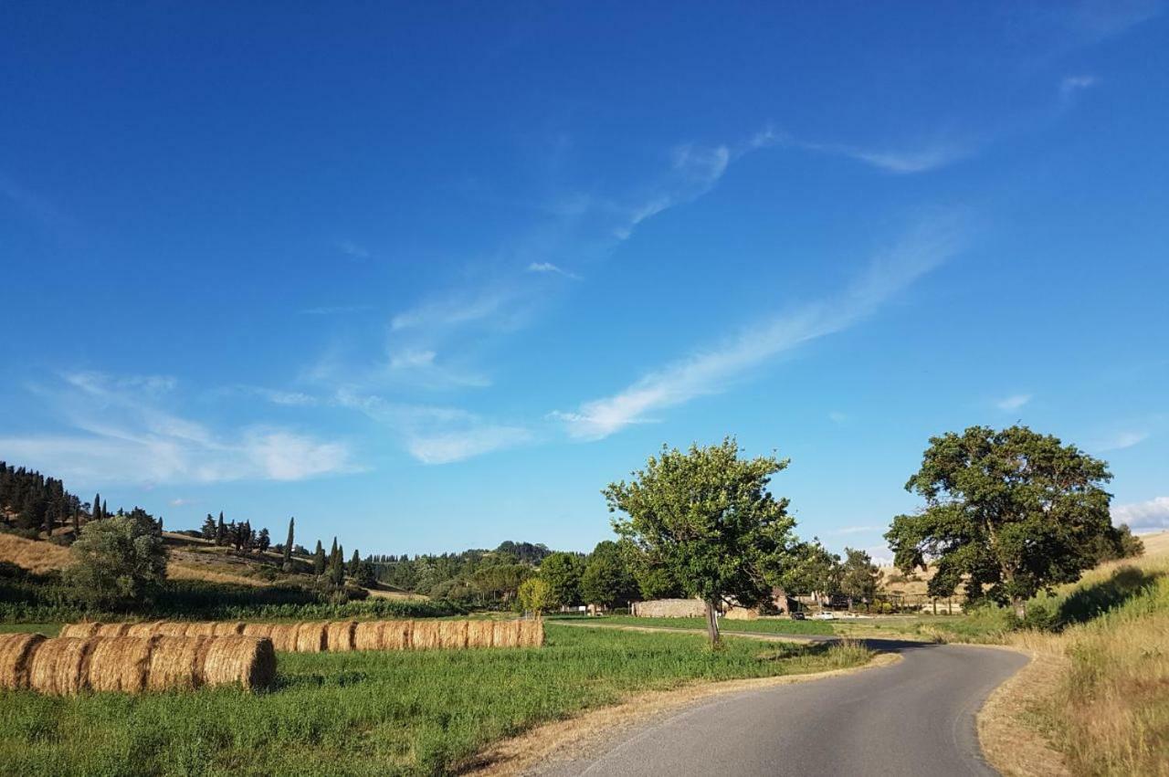 Agriturismo Podere Molino Peccioli Exteriör bild